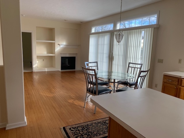 Family Room (view 10 - 4377 Bunker Ln