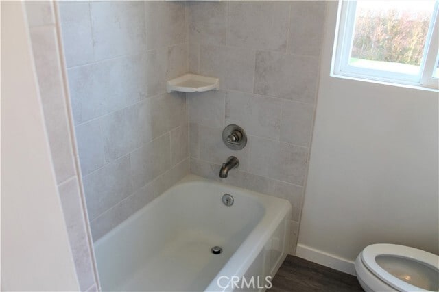 Building Photo - 2425 Sebald Ave