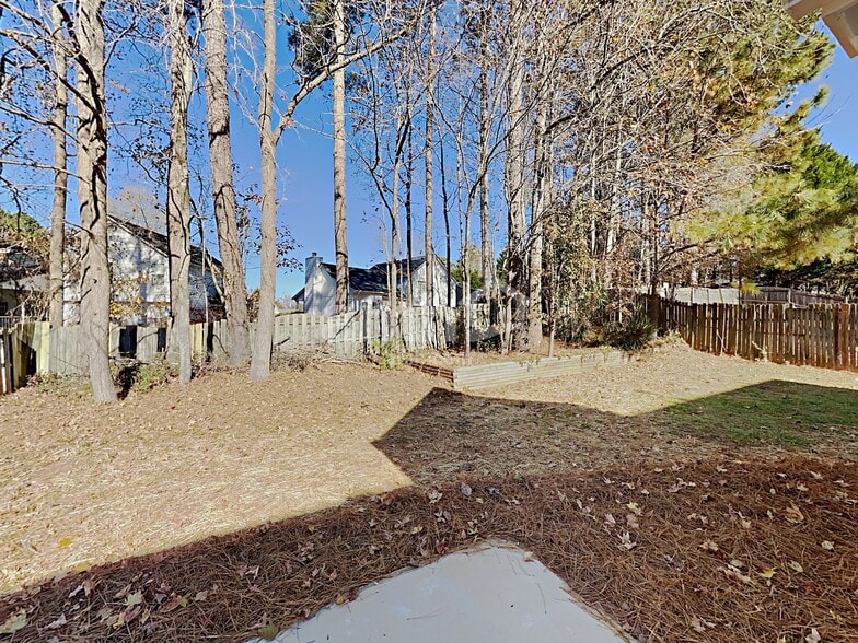 Building Photo - 4618 Noah Overlook W