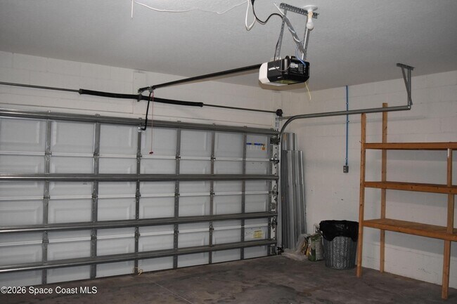 Building Photo - 1579 Rachel Ave SE