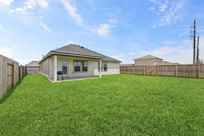 Building Photo - 7310 Bartoncliff Dr
