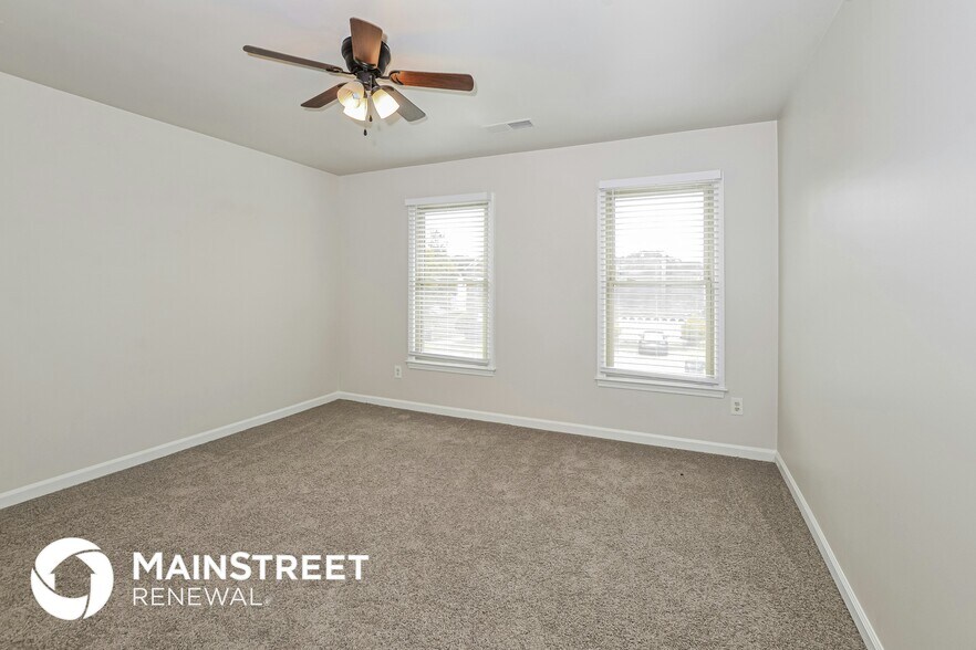 Building Photo - 4571 Wood Fox Cove