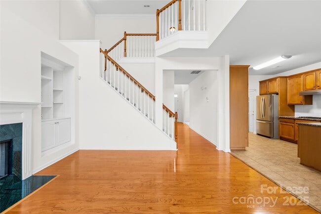 Building Photo - 10223 Kelso Ct