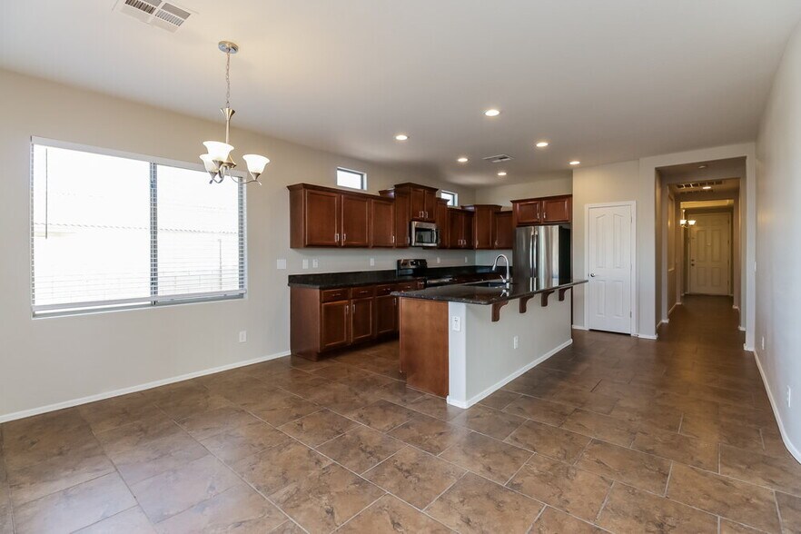 Building Photo - 38514 N Navarro Dr