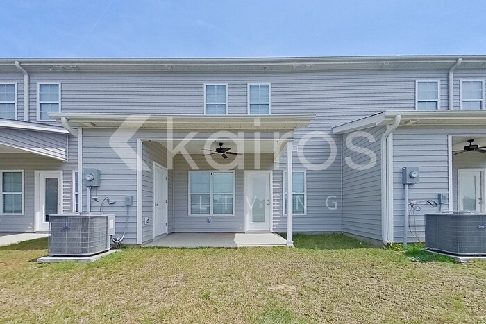 Building Photo - 3708 Oak Leaf Wy
