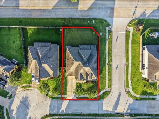 Building Photo - 2246 Oakleaf Trail Ln