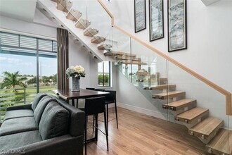 Building Photo - 101 8th St S