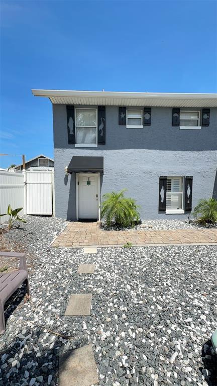 Primary Photo - 108 S 5th St