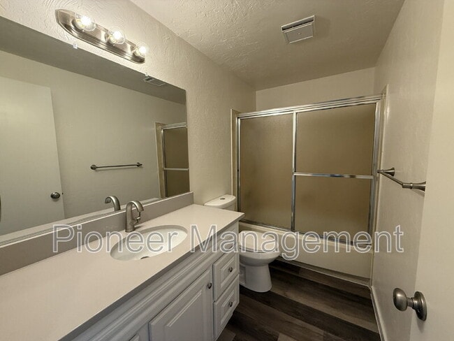 Building Photo - 5495 A St