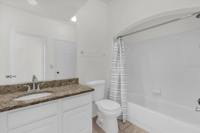 Building Photo - 163 Villa Di Este Terrace