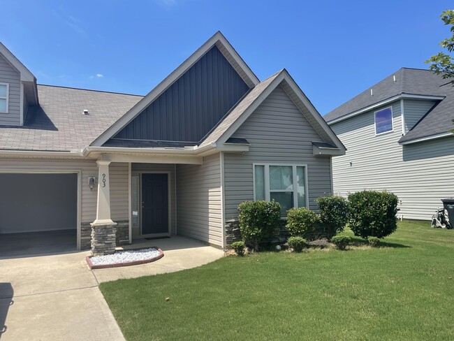 Building Photo - 903 Inman Dr