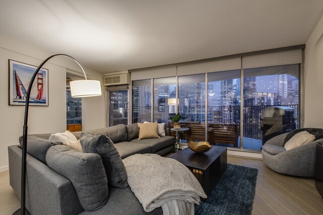 Building Photo - 300 N State St