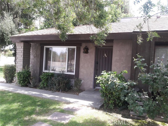 Building Photo - 2100 Pinon Springs Cir