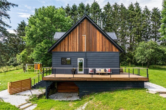 Building Photo - 1399 Arbuckle Hollow Rd