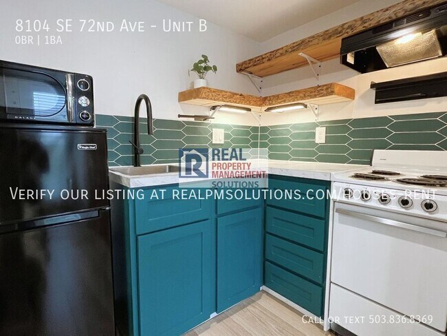 Building Photo - 8104 SE 72nd Ave