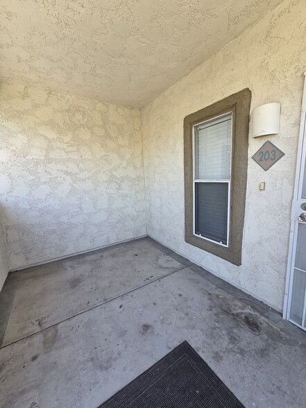 Building Photo - 5116 Jordan Frey St