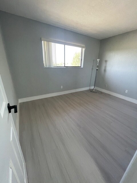 Building Photo - 6900 SW 39th St