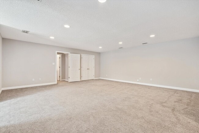 Building Photo - Upcoming Fairhope Listing!