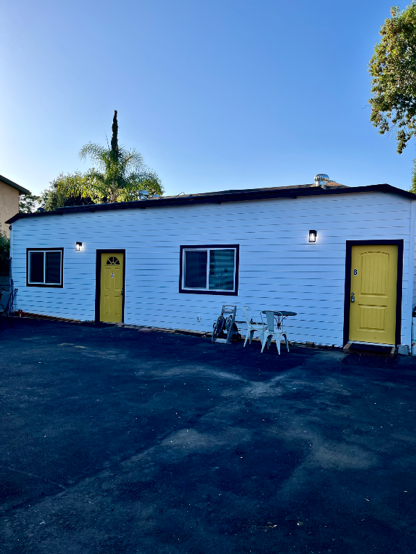 Building Photo - 21825 Valerio St