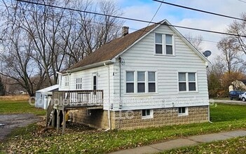 Building Photo - 1148 N Broad St