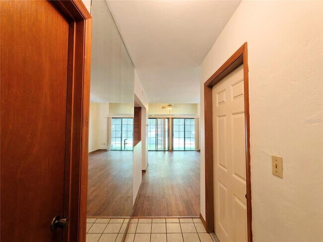 Building Photo - 830 SW 56th Terrace