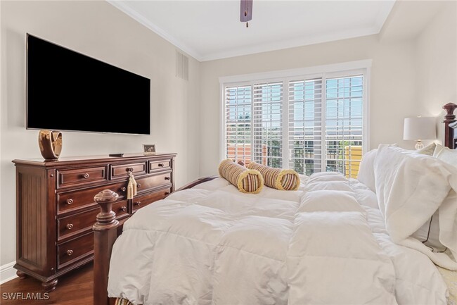 Building Photo - 23161 Fashion Dr
