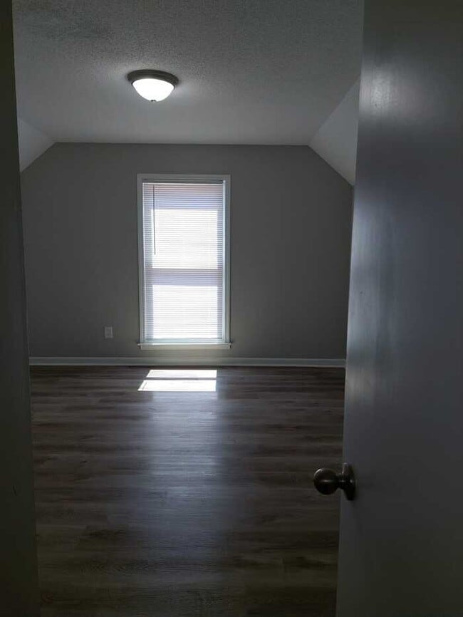 Building Photo - 5001 Whitworth Rd