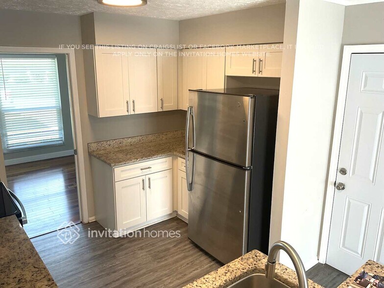 Building Photo - 4063 Greenwillow Ln W