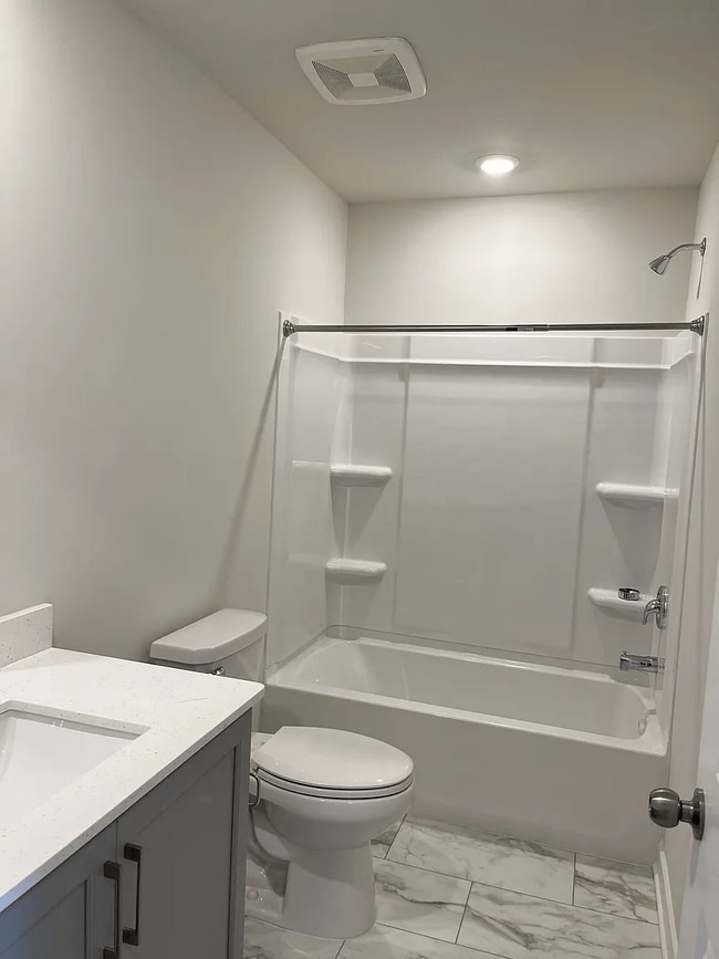 Building Photo - 11 Atkins Dr