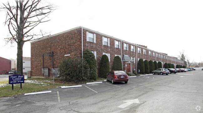 Primary Photo - The San Jose Court Apartment Community