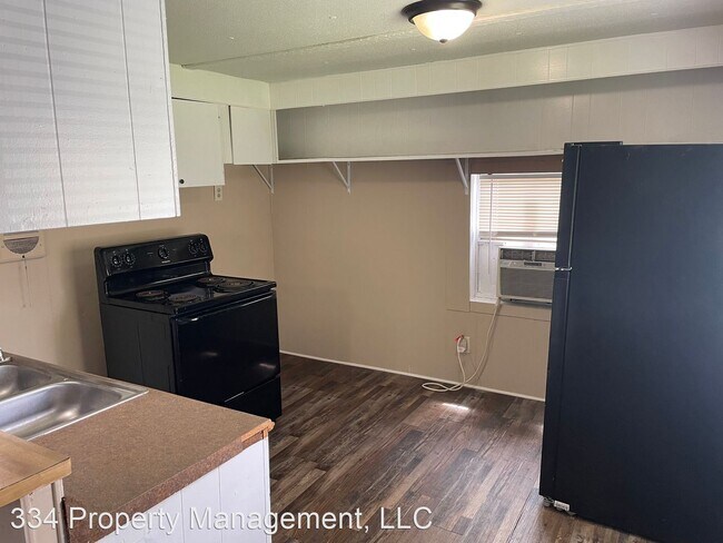 Building Photo - 2 br, 1 bath House - 6312 Ashwood Circle m...