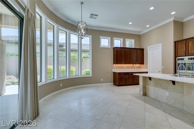 Building Photo - Elegant Anthem Country Club Residence with Spa, Balcony & 3-Car Garage