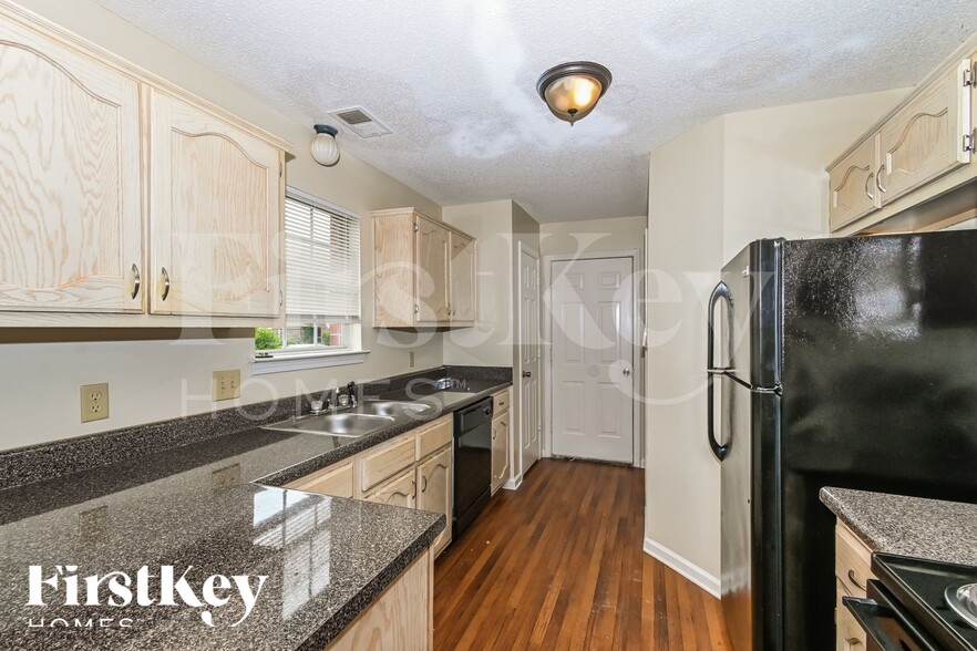 Building Photo - 7000 S Beringer Dr