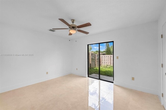 Building Photo - 28151 SW 142nd Ct
