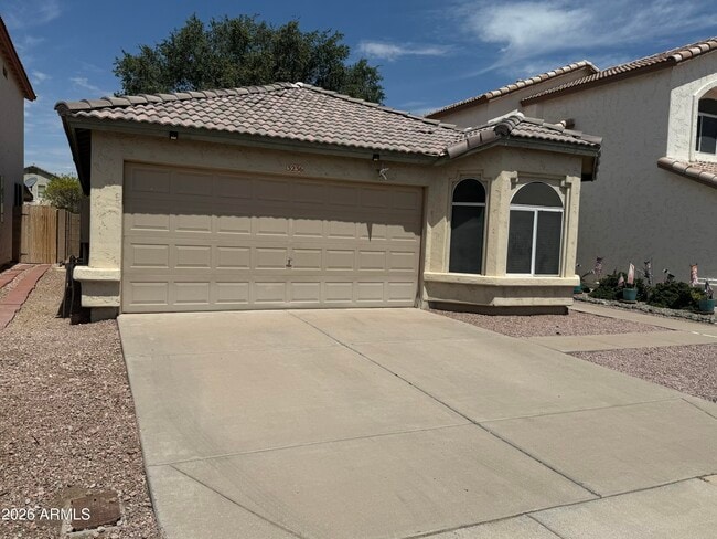 Building Photo - 3236 E Kerry Ln