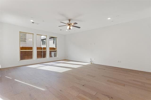 Building Photo - 621 Somerset Dr