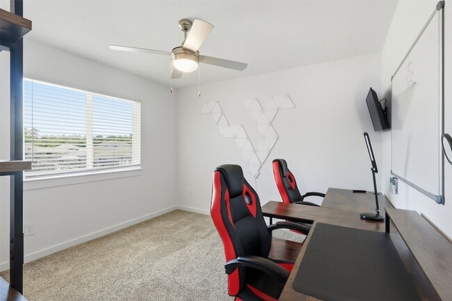 Building Photo - 14280 Big Bnd Dr