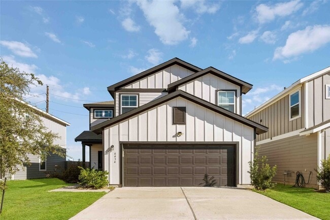 Primary Photo - 6434 Lakeview Haven Dr