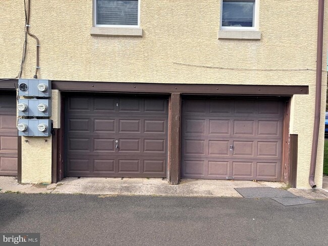 Building Photo - 104 Clement Rd