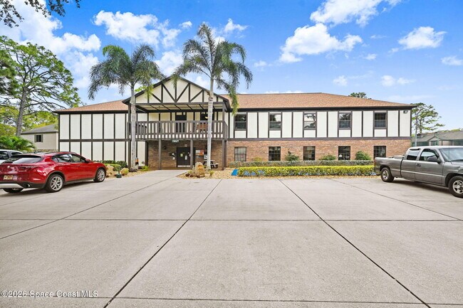 Building Photo - 9000 York Ln