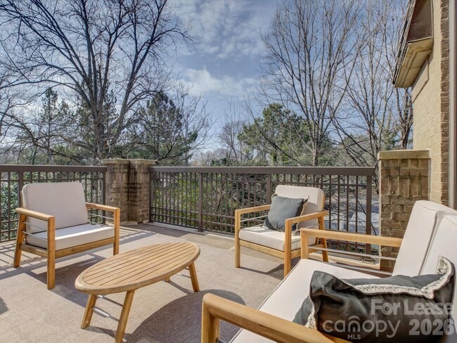 Building Photo - 3278 Park Rd