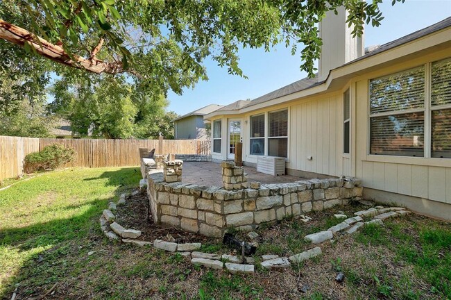 Building Photo - 16610 Pocono Dr
