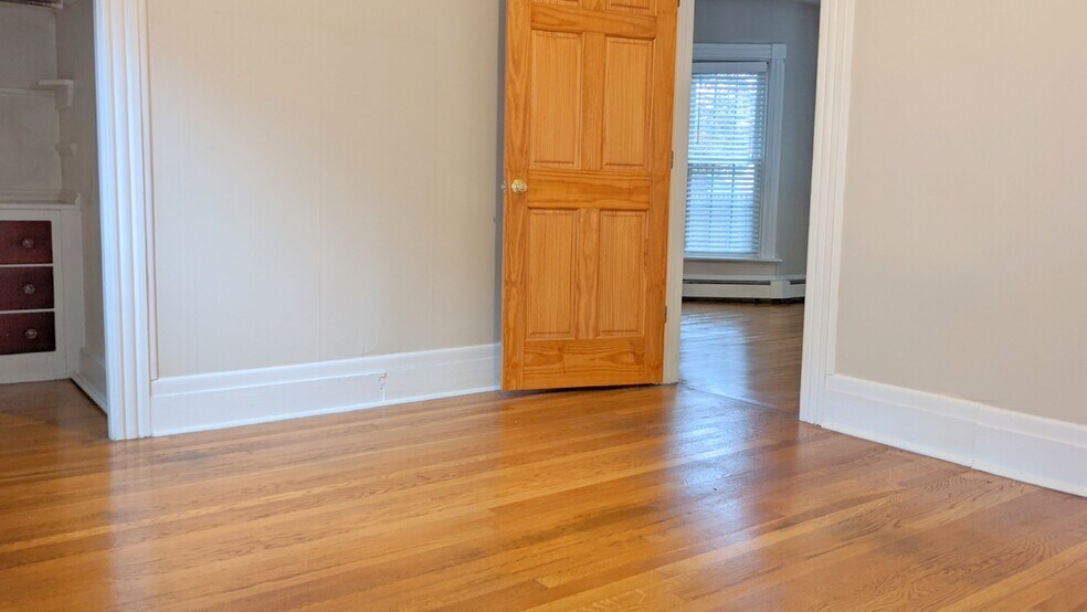 Building Photo - 6 Prospect St