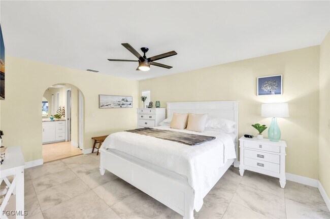 Building Photo - 5032 Skyline Blvd