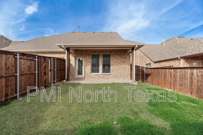 Building Photo - 14054 El Toro Rd