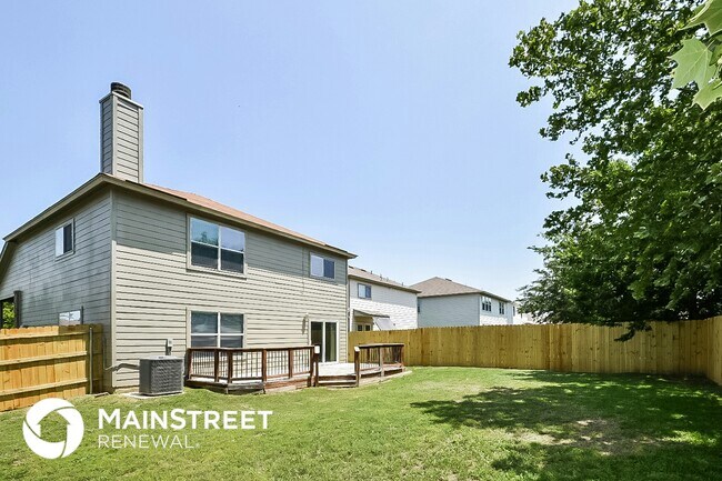Building Photo - 113 Angus Way