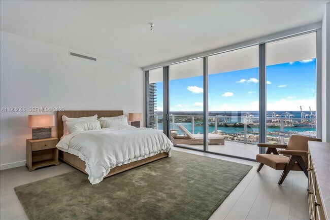 Building Photo - 501 West Ave