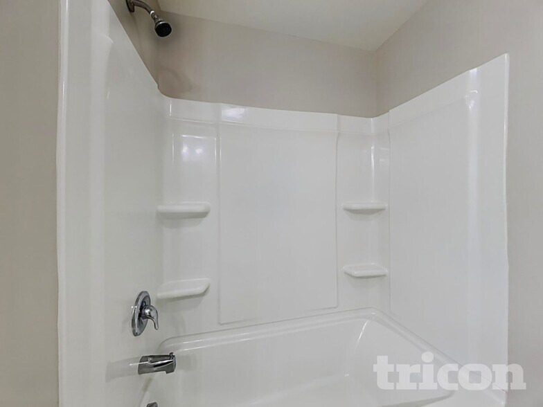 Building Photo - 12526 Garron Rd