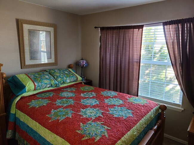 Building Photo - 5 bedroom single family home in Castle Rock.
