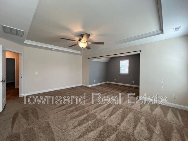 Building Photo - 4411 Low Oak Ct